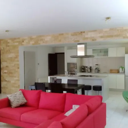 Apartment Deluxe Penthouse 3 Bedroom